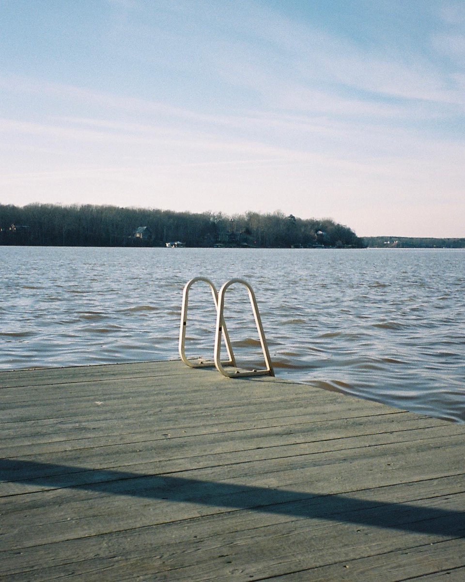 absinthefather's tweet image. 4 years clean and sober today so i’m celebrating by putting an album out. it’s all for you, pops. open.spotify.com/album/2lLccK47…