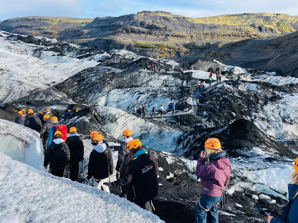 mcb_geoscience's tweet photo. Stop 5 - amazing experience of a glacier walk on Solheimajökul https://t.co/SW293XxLd3