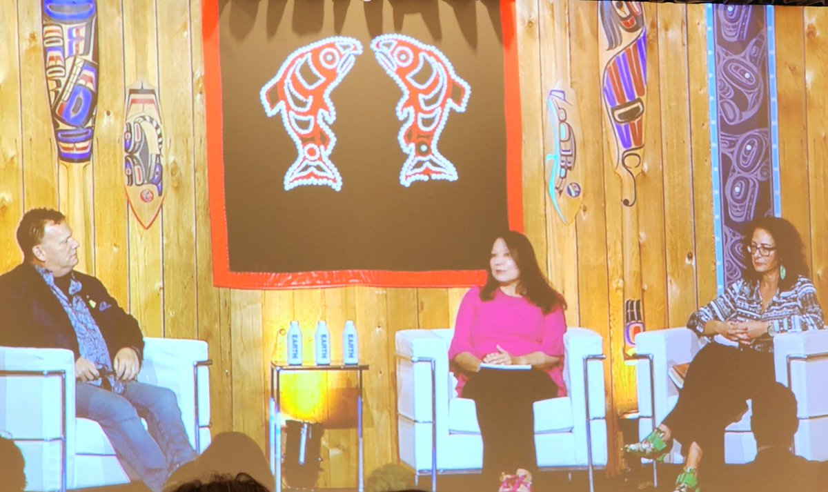 Christina Jones tweet media