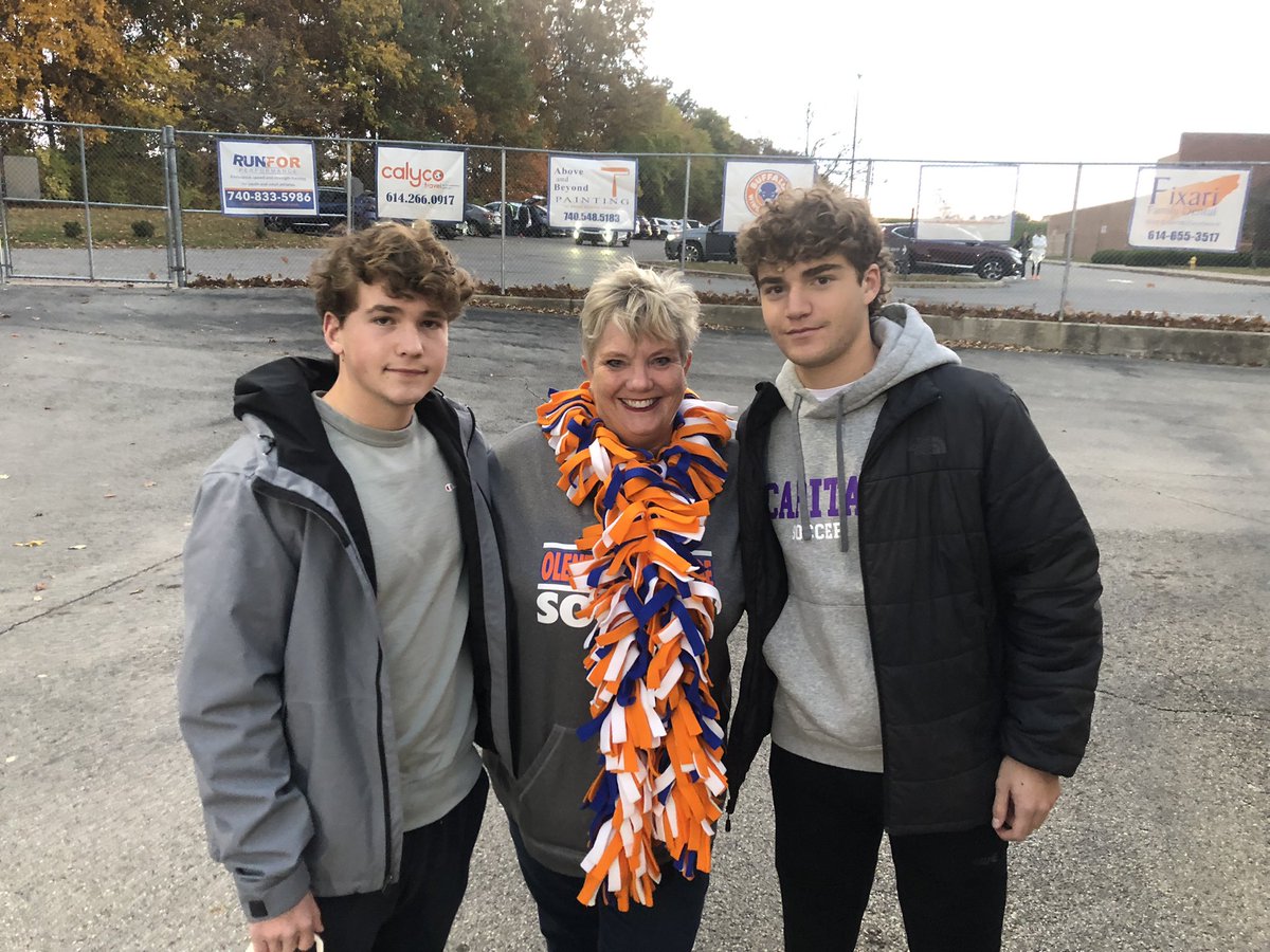 OOHSMensSoccer's tweet photo. Bring ‘em out! Bring ‘em out! Love when @OOHSMensSoccer Alumni show up. #123Brothers #YCACH You Can Always Come Home https://t.co/nHudJrlWQv