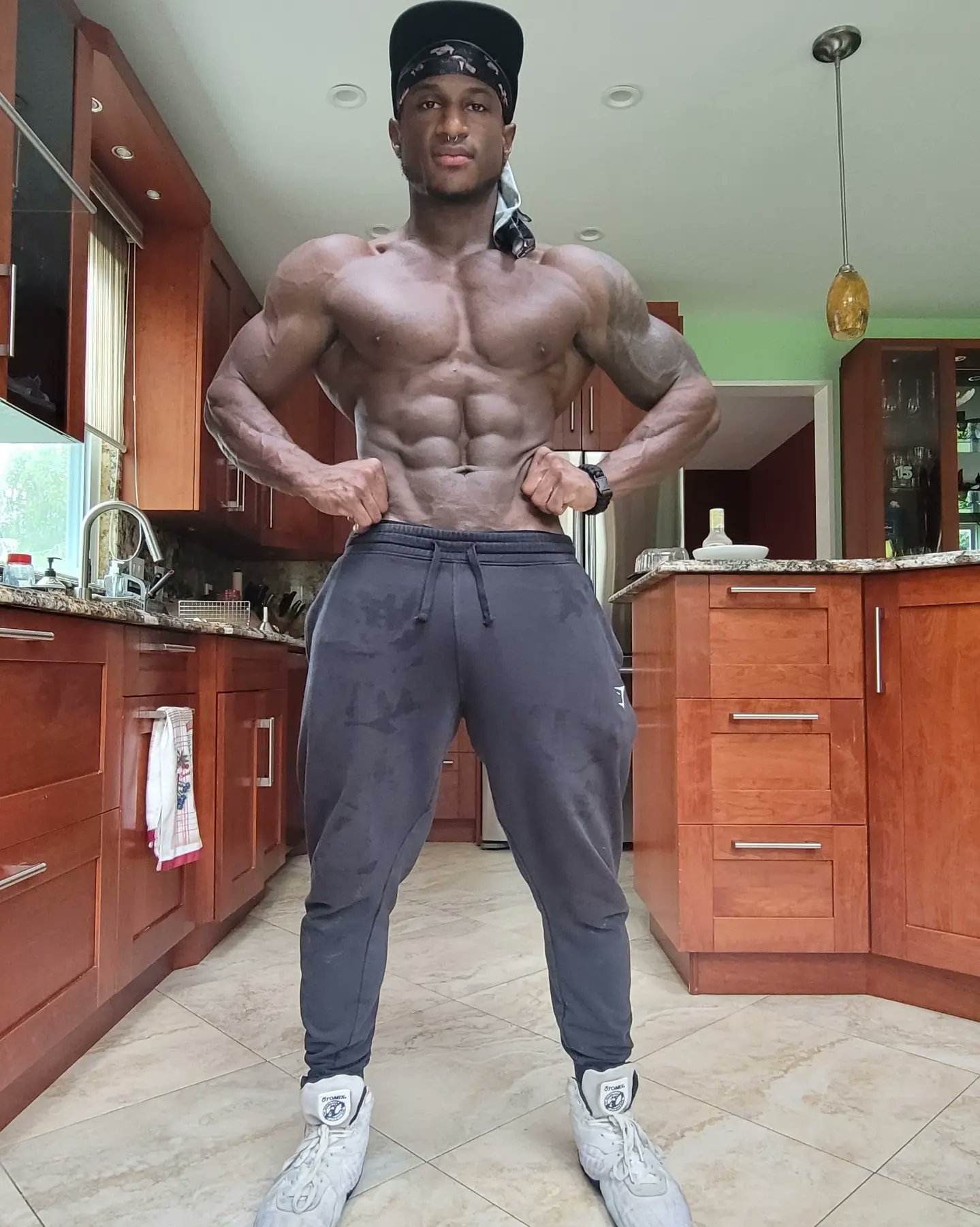 Dessy on Twitter "tbt 2 days out from 2021 NPC PA Muscle. 😈 Seeing