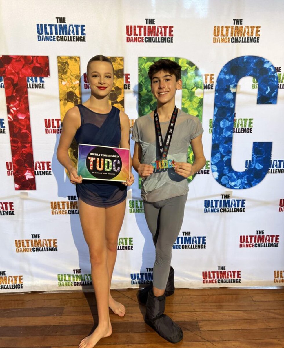 Redlands_School's tweet photo. Congratulations to students of the Redlands Ballet and Dance Academy who achieved magnificent results in dance Eisteddfods taking place over the school holidays.
View our Note Day article for a full list of their results.
https://t.co/hyirrsKU7w https://t.co/A9DB6SXTXP