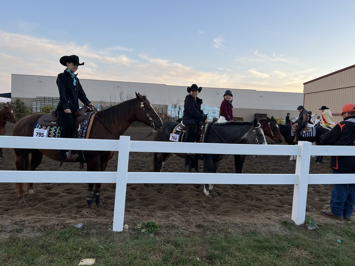 Tecumseh High School Equestrian Team tweet media