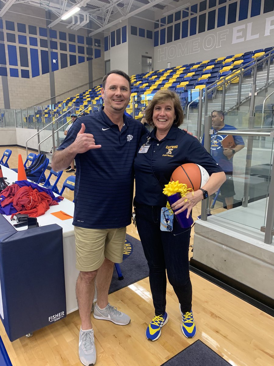 Eastwood Basketball (@eastwoodbasket1) on Twitter photo Good times with <a href="/UTEPMBB/">UTEP Menโs Basketball</a> and <a href="/CoachJoeGolding/">Joe Golding</a> at Eastwood HS for their open practice. Thank you @Btorres_EHS for making this happen. It was great for our boys and community. <a href="/Ray_Marshl/">Ray Marshall</a> <a href="/Coach_Celaya/">Coach Celaya</a> Good times with <a href="/UTEPMBB/">UTEP Menโs Basketball</a> and <a href="/CoachJoeGolding/">Joe Golding</a> at Eastwood HS for their open practice. Thank you @Btorres_EHS for making this happen. It was great for our boys and community. <a href="/Ray_Marshl/">Ray Marshall</a> <a href="/Coach_Celaya/">Coach Celaya</a>
