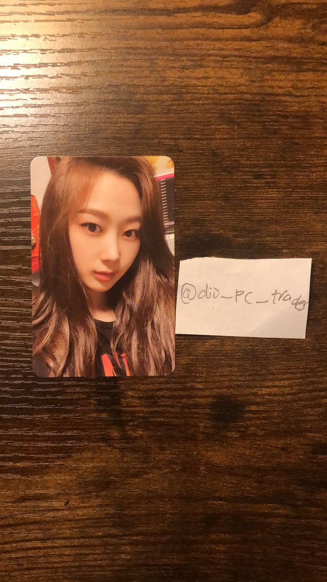 WTT❤️                                                               WANTS~ Any Ninging pc or polaroid         DM me if interested <333