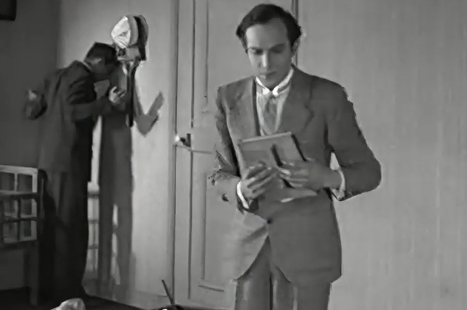 Un Chien Andalou