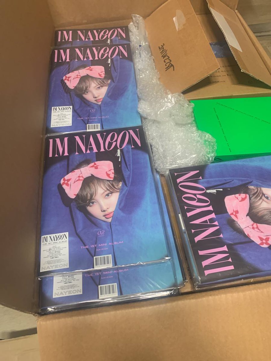 Box 7 closed and already picked up sa kr add , for list uunti lng po alm ko kasi medyo malabo n ung sa tn nia 

#BubblingKMart_updates