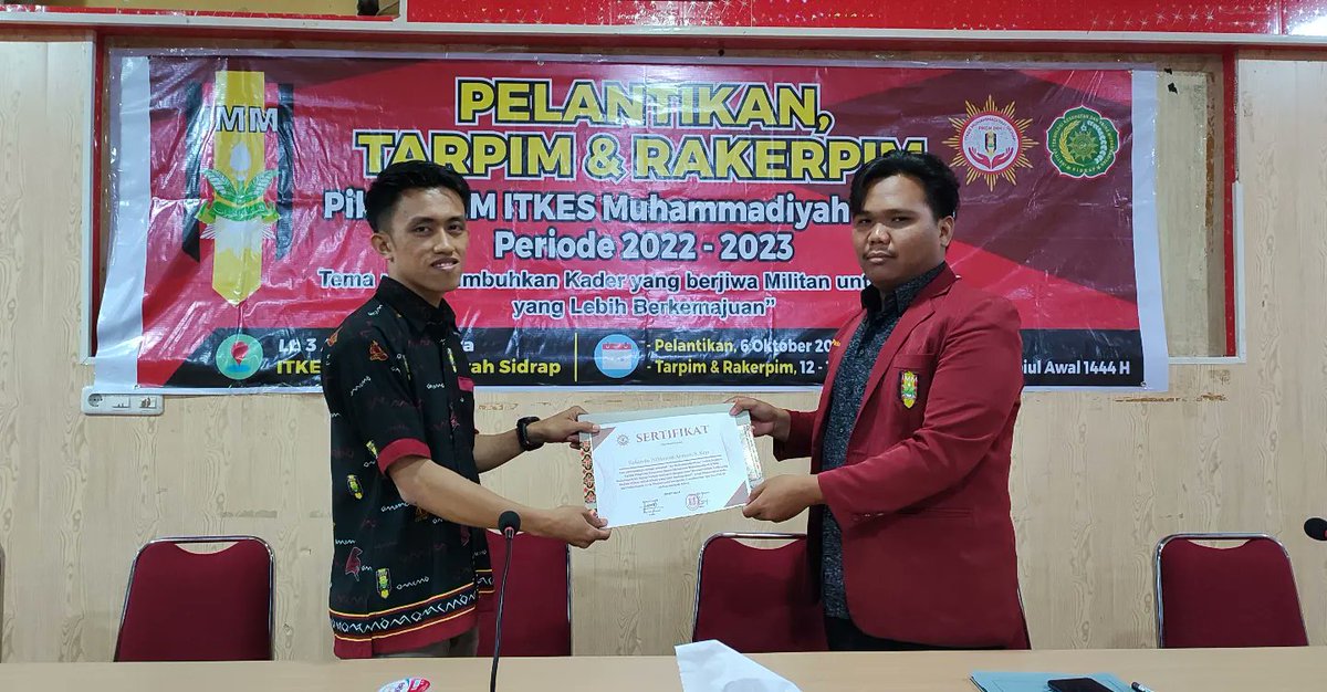 ArmanArmyl's tweet photo. Masih diberikan kesempatan untuk bersua dengan mereka yang senantiasa setia ditempa oleh proses dalam kegiatan tataran pimpinan PIKOM IMM ITKES Muhammadiyah Sidrap.

Belajar, beramal dan berjuang. https://t.co/ik3vwidtRz