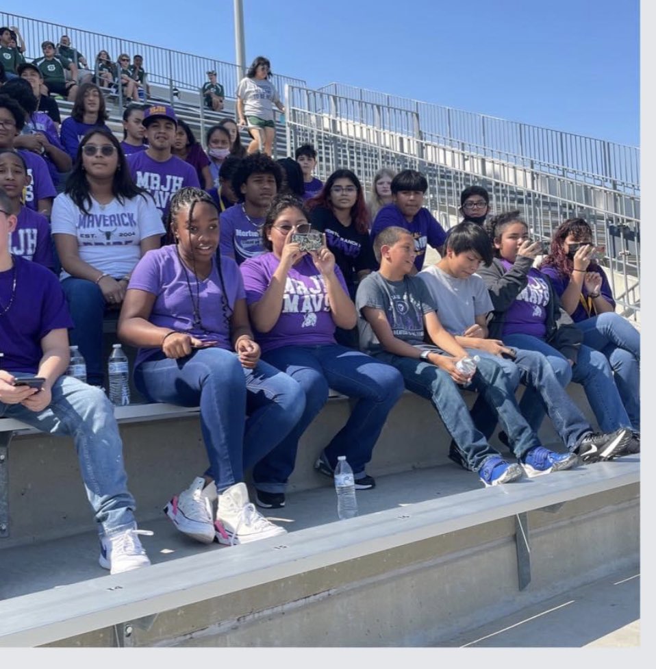 We loved having the support of the MRHS @MaverickBelles, @MRHS_SPORTS, and @MRJHBand at the @KatyMarching last week!!!