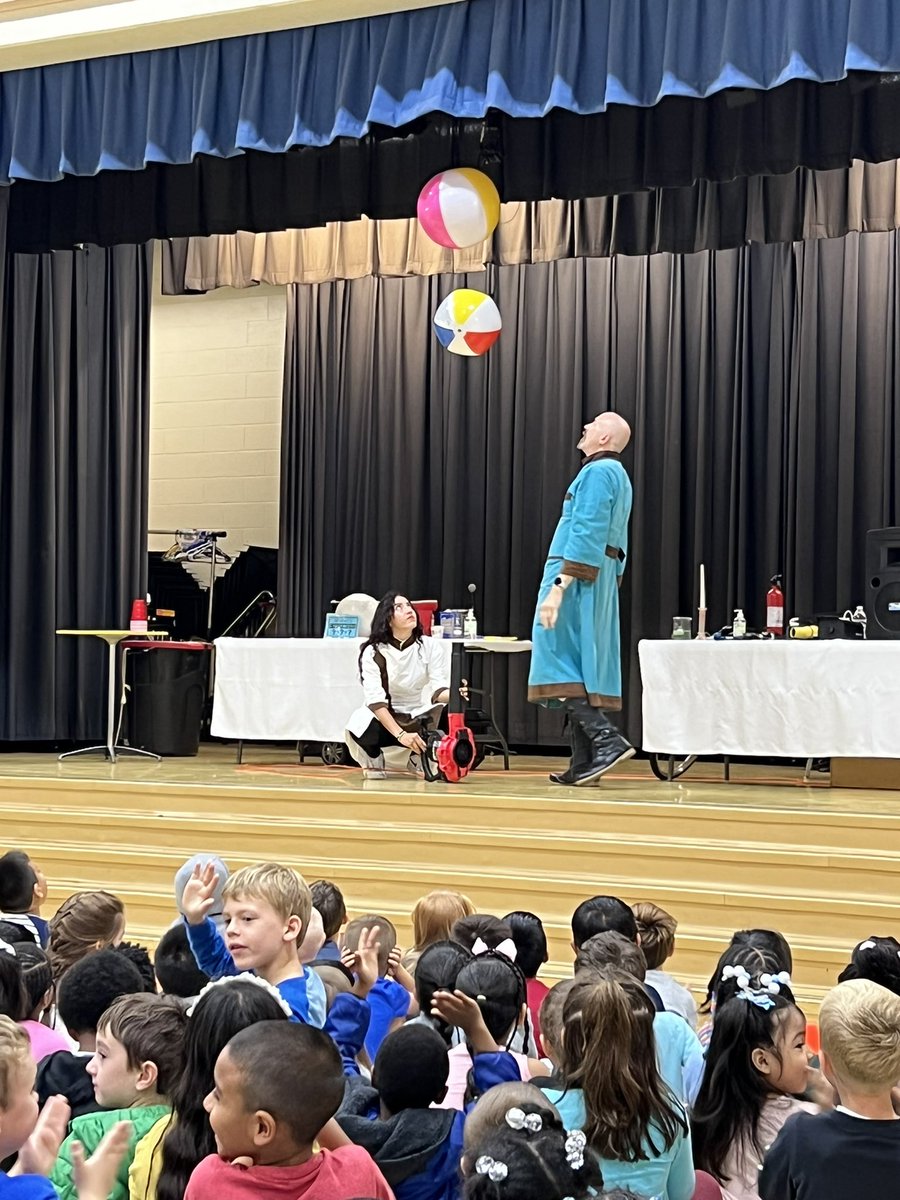 mrswebster23's tweet photo. We had a blast at our magic assembly this morning! Thank you! 🙌@VincentFarmPTA @VincentFarmBCPS https://t.co/3TiTosxSuw