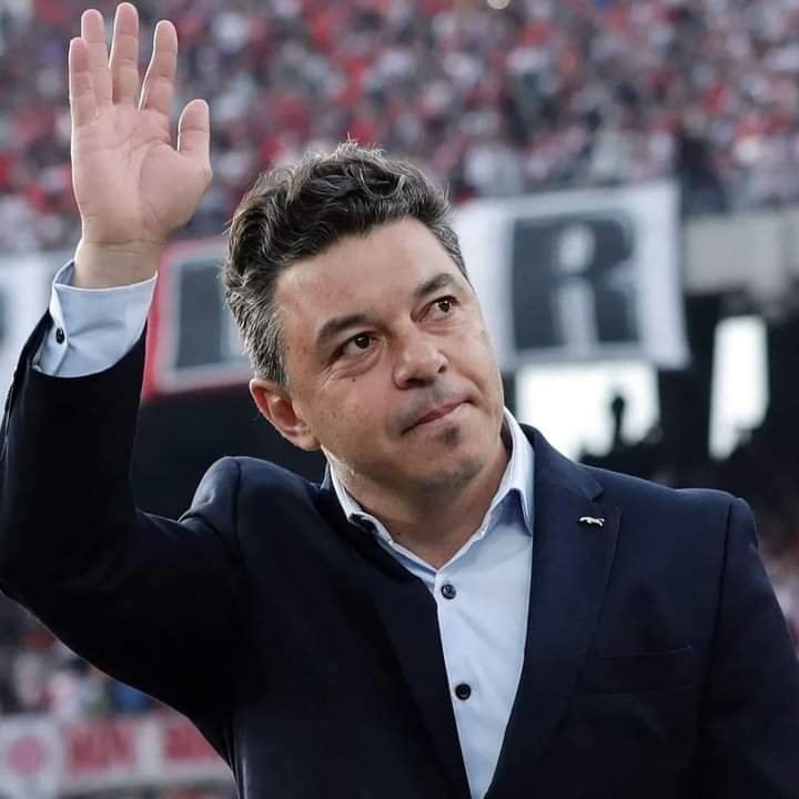 ClaudioBarrueco's tweet photo. "Ha sido una historia hermosísima".

ETERNAMENTE GRACIAS, MUÑECO. https://t.co/Y7GHkJAPjB