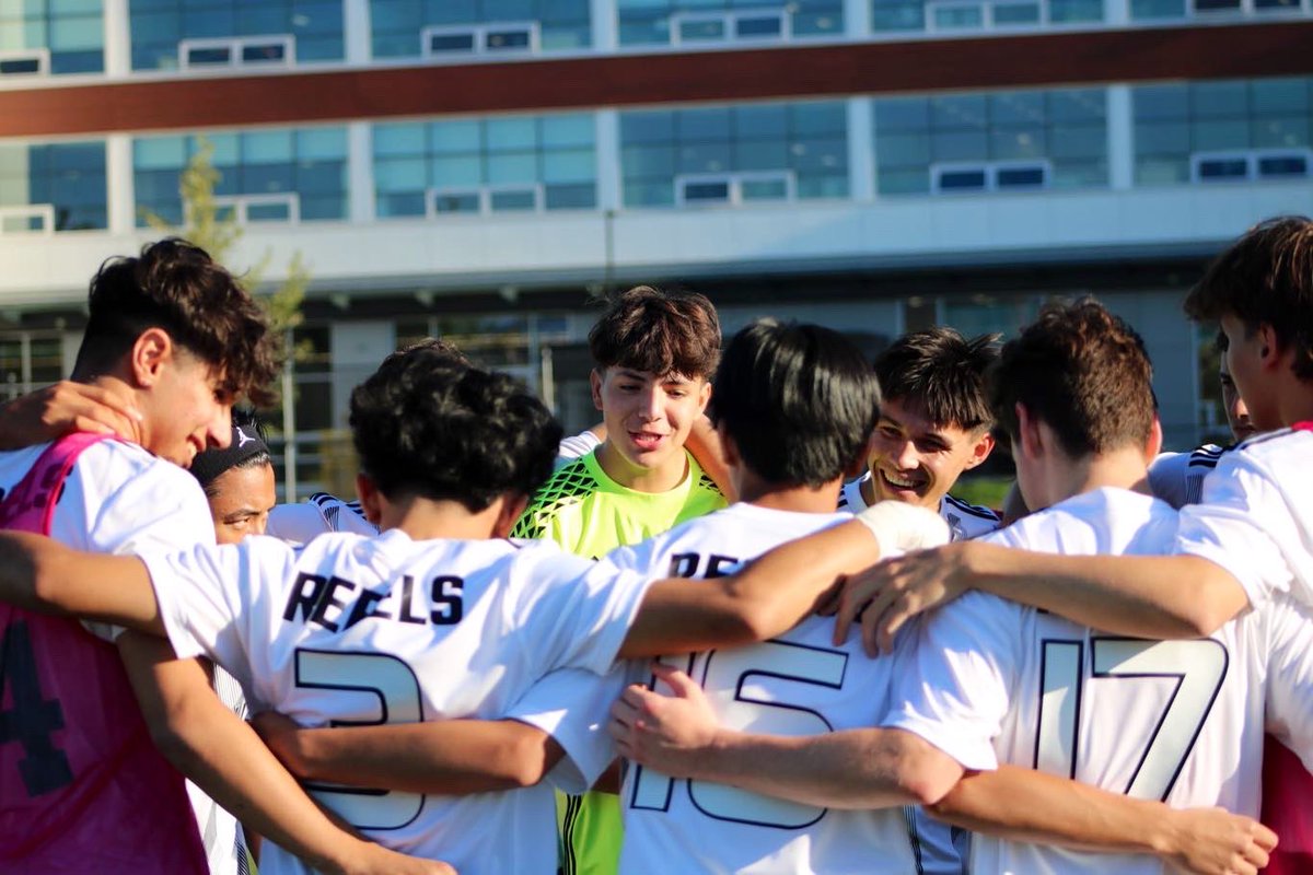 RebelsAthletics's tweet photo. Great team win for our Senior Boys #Soccer team yesterday, topping hosts @GoHyacks 1-0 in @BNWSAA League play
Goal: Maxim Krutov Kroutov ⚽️
Clean Sheet: Iago Gurrola Ortega 🧤
#ForzaRebels
#VamosRebels
#GoRebels 🖤💛 https://t.co/nzM2Ow78Un