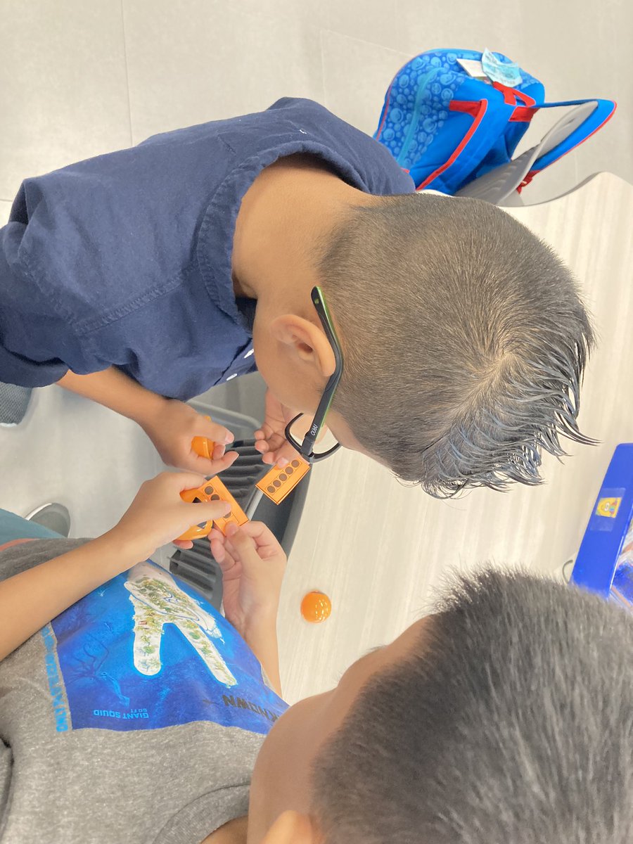MrsRosa_class's tweet photo. Today we practiced composing numbers together @BPE_Broncos https://t.co/fj6qnNrpt4