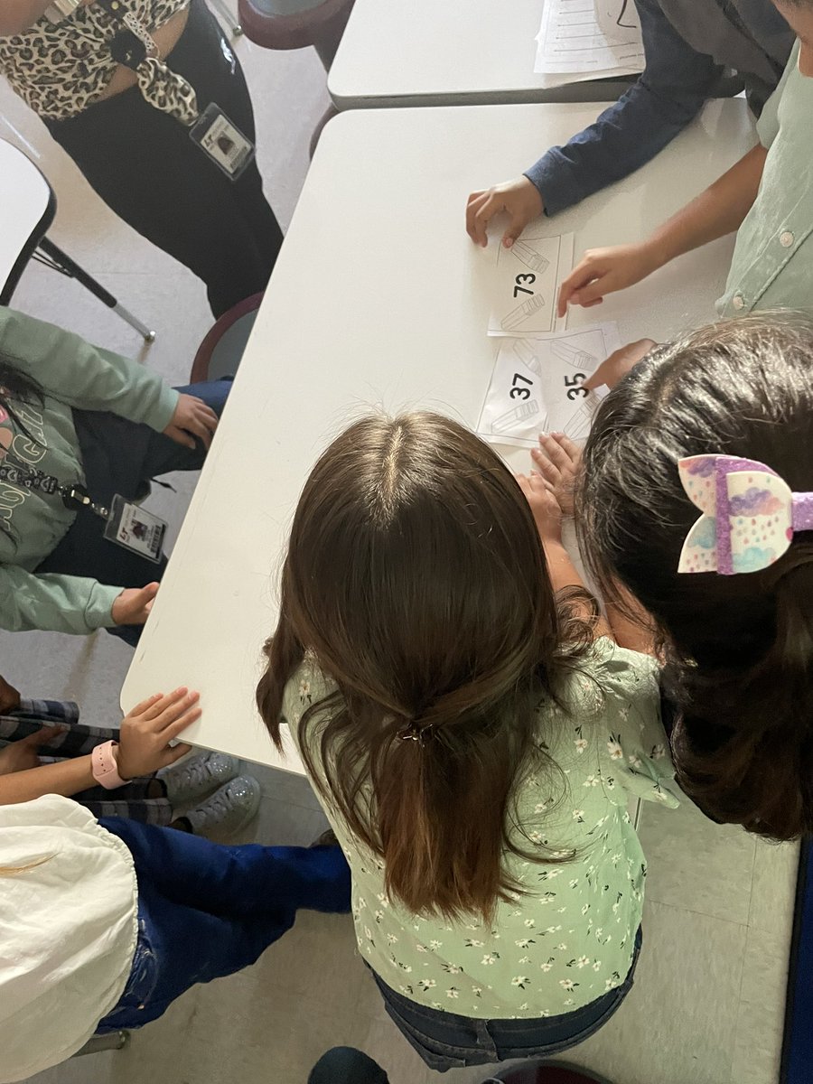 s_orcas's tweet photo. Pod B practicing part part whole. Finding the parts to equal the whole. #stemscopes #lteloveslearning #duallanguage https://t.co/mHDUeNdgBO