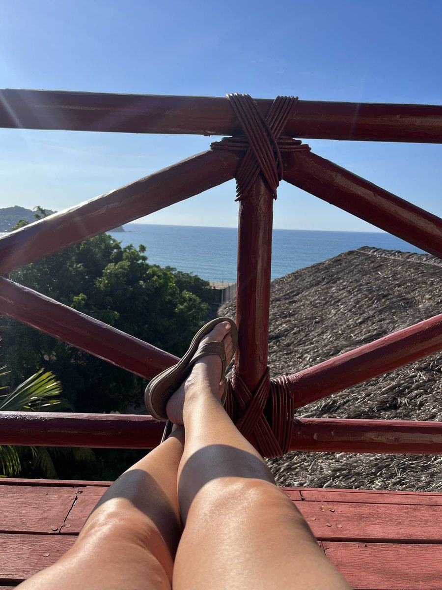 Chillin like….