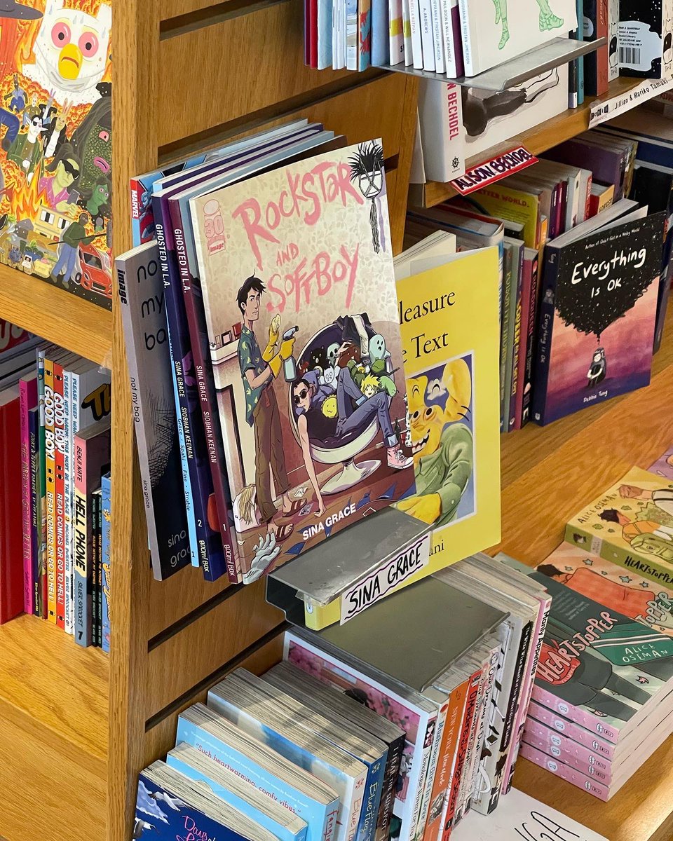 SinaGrace's tweet photo. Y’all there’s a little Me section at @comixexperience 🥹🥹🥹

The former comic store clerk in me is melting https://t.co/WBb5ak7dZ8