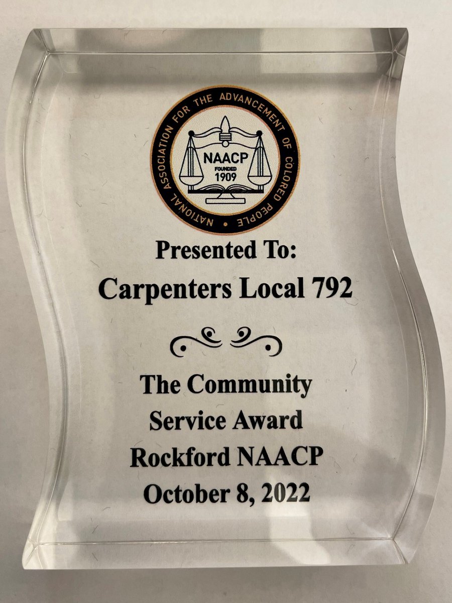 MidAmCarpenters's tweet photo. Congratulations to #Local792 on recently receiving the NAACP Community Service Award for demonstrating exceptional commitment to community involvement and diversity in the workplace. This is a tremendous honor and your efforts are helping make our union stronger. 🙌
#UnionProud https://t.co/qxqtD1e3Qp