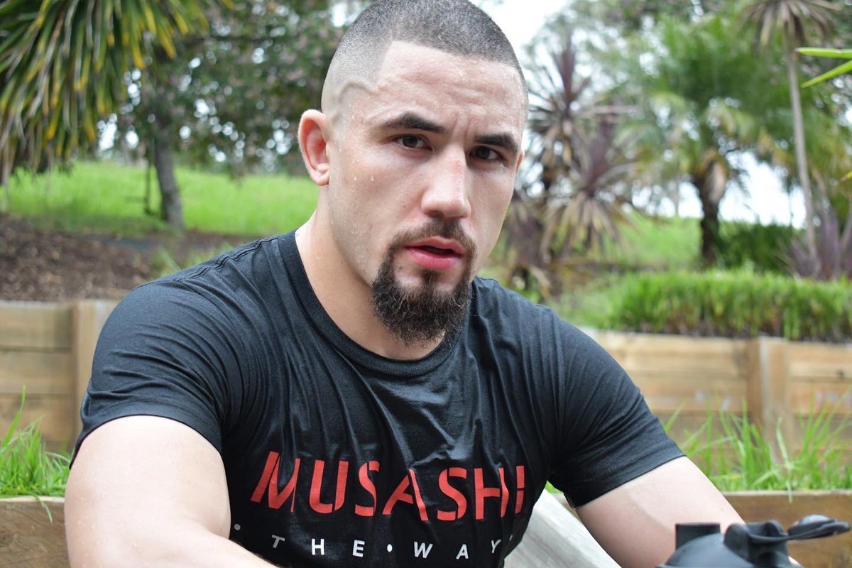 robwhittakermma's tweet image. Preparing for something…and it’s not Christmas 🥲