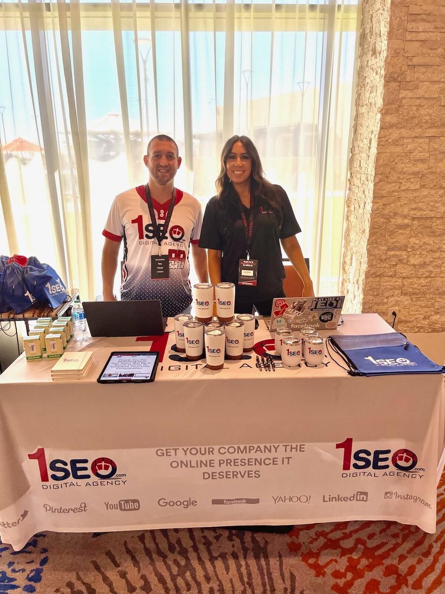 Lancebachmann's tweet photo. Did you catch our LIVE In The Den podcast on stage today? Or Lance’s presentation on how to grow a $100 million dollar home services business?? If not, there’s still time to chat with us tomorrow @ #VerticalTrack for a free #digitalmarketing consultation! #HomeServices https://t.co/VhhXA7qMF6