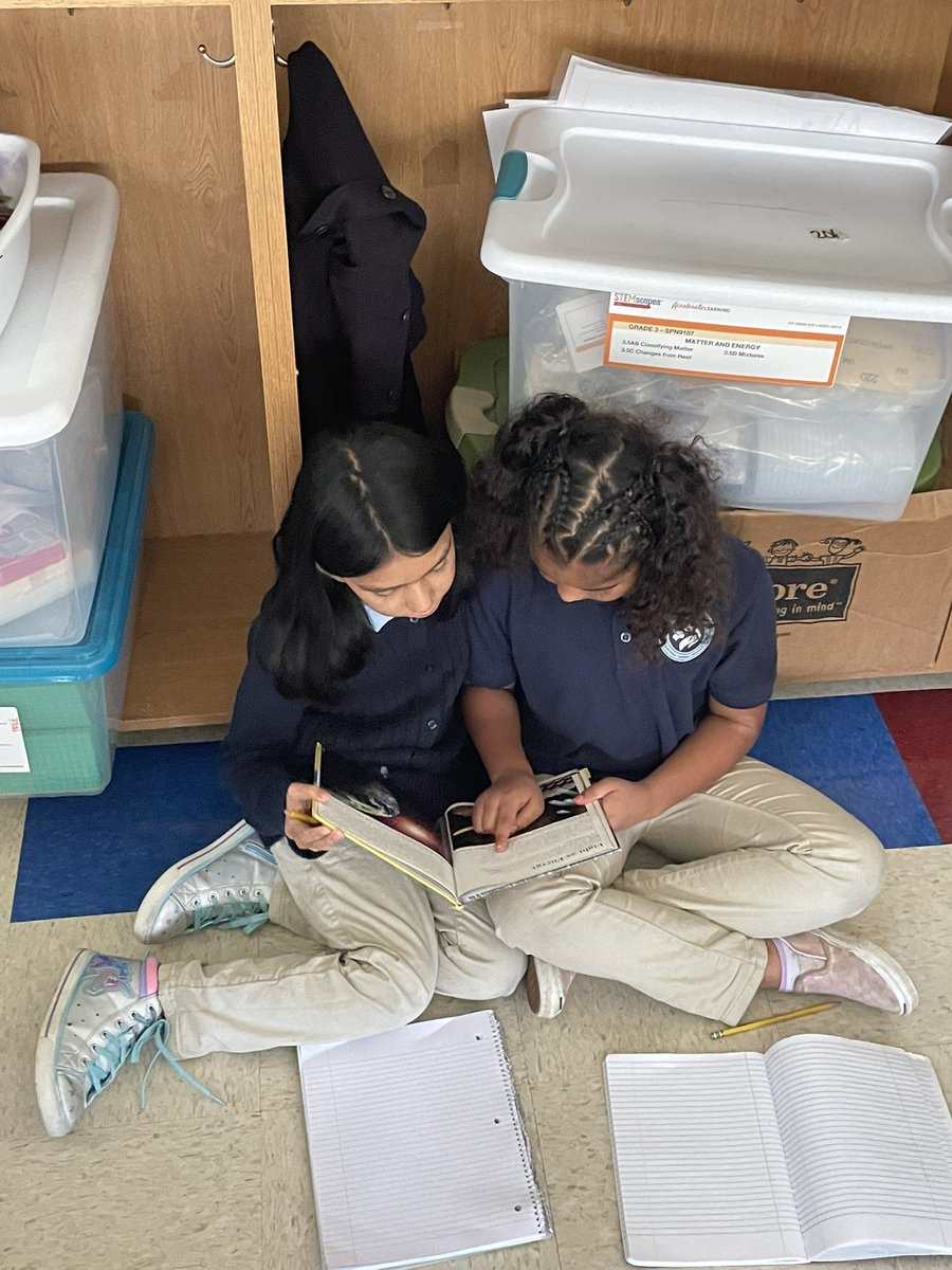 lorchris7's tweet photo. There was a flood in science! #bookflood #joyjames #jja #cisd https://t.co/RgIsXjC1W2