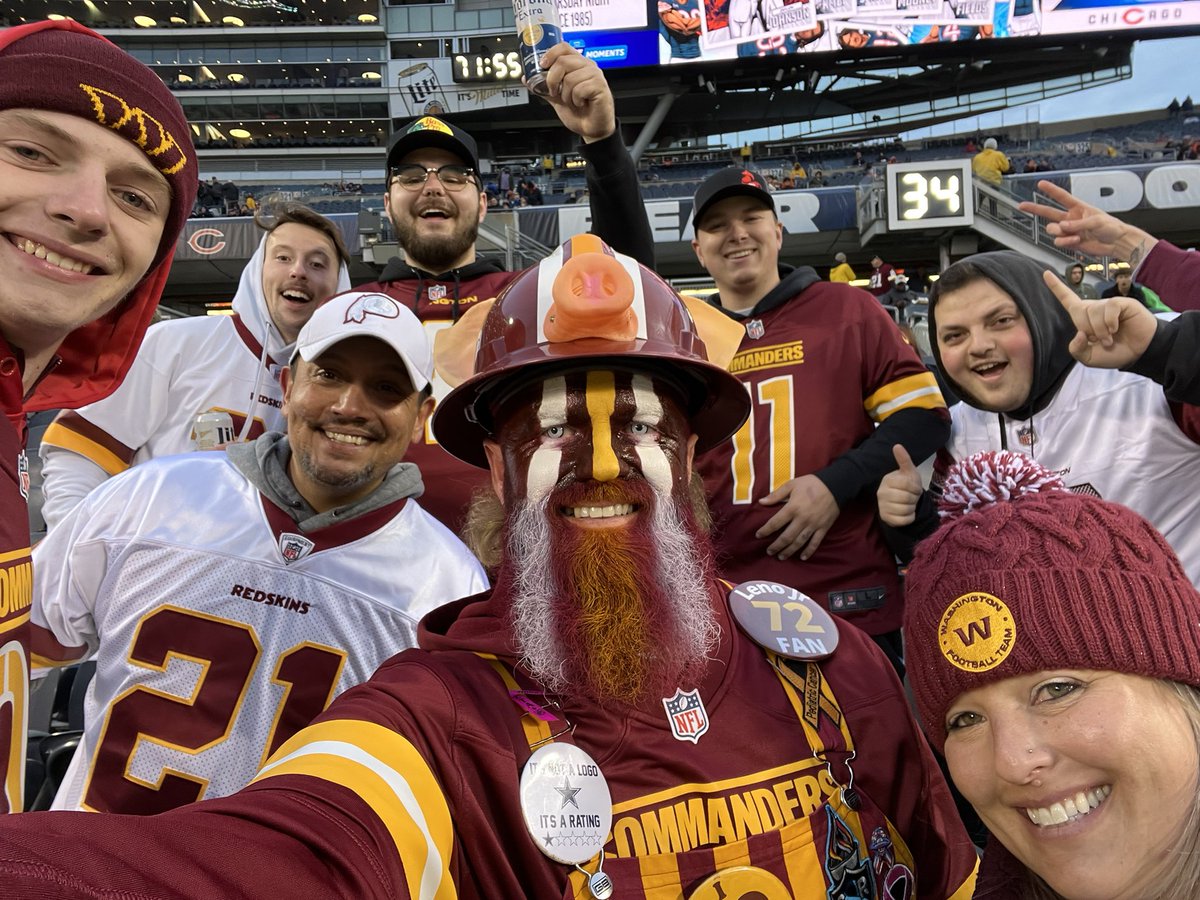 _PorkRine's tweet photo. We’re taking over @SoldierField for some #TNF #HTTC #CommandersVsBears https://t.co/reVA6eLBiX