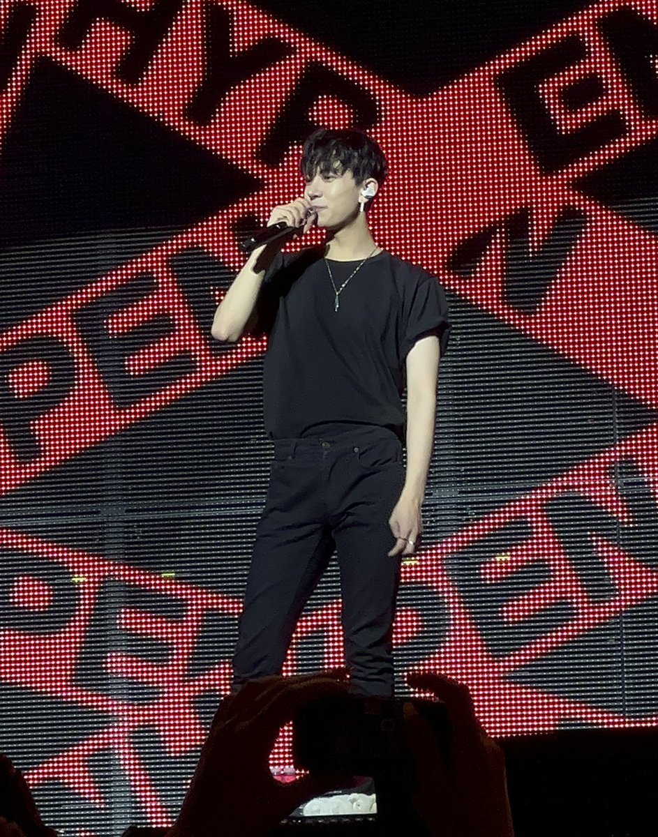 hourlylhs's tweet photo. heeseung for today's soundcheck https://t.co/TE6Z7rUWCC