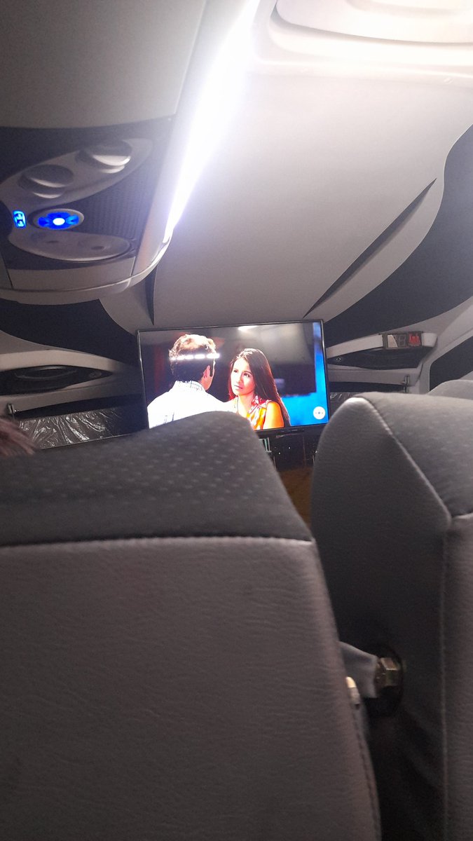 TaeEulRodriguez's tweet photo. JAJAJAJAJA ni tomar asiento en el bus sé https://t.co/LPyQTf6ZQa