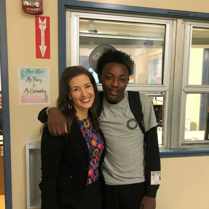 LibbySchaaf's tweet photo. We had a wonderful Walk &amp; Roll to School Day, highlighting active transportation options to our schools - and the need for greater bike/ped safety. Thank you students and teachers of Fred Korematsu, BayTech, and Rudsdale Schools for inviting me on your "walking school bus"! https://t.co/t9iGbEMSfP