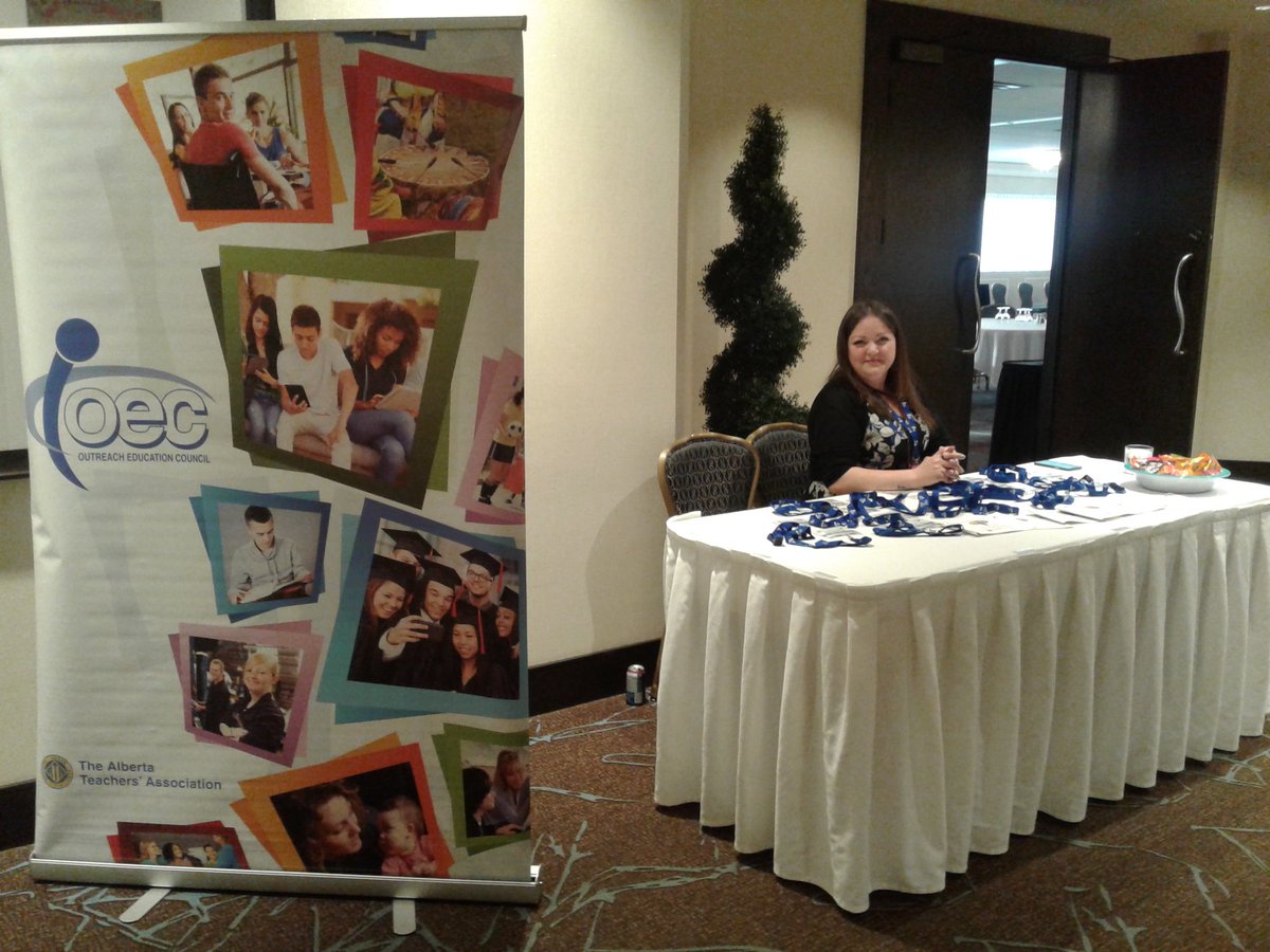 OutreachCouncil's tweet photo. Registration is open! Snacks at 6 pm and the fun starts at 7 pm. 
#OEC2022 https://t.co/U4f9FvZpPX