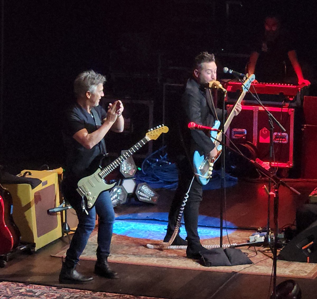 LiveMusicCda's tweet photo. Such a good time with @ColinJamesMusic at @masseyhall. Thank you, gents! #OpenRoadTour #BluesMusic #LiveForLiveMusic https://t.co/WN0x5YFpSD