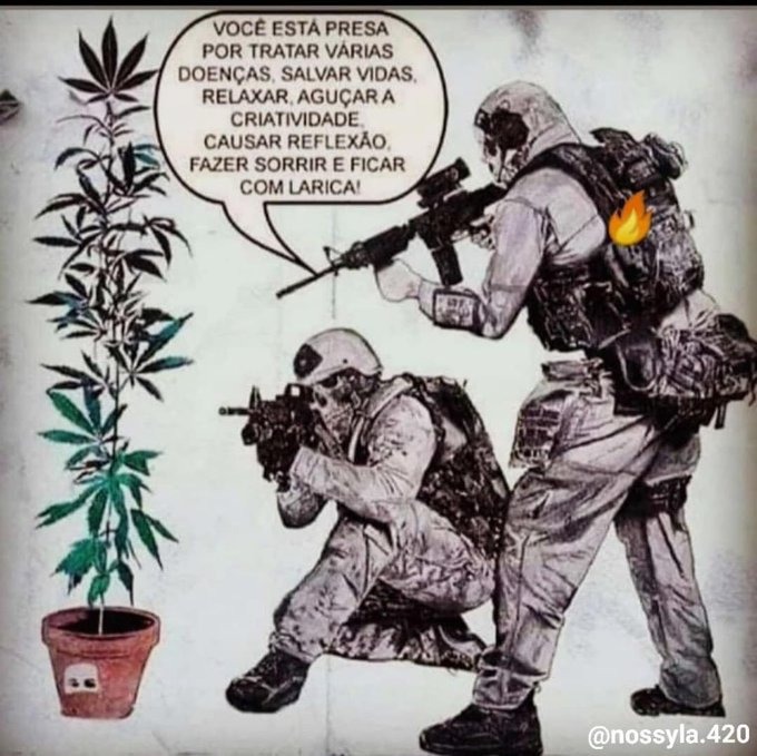 Isso com certeza foi feito por um maconheiro (@coisasmaconhei) on Twitter photo 