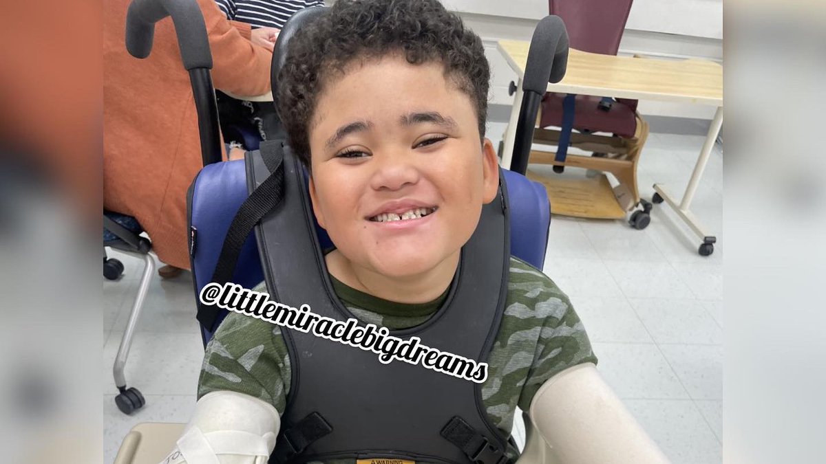 RocBriggs's tweet photo. 👑CerebralPalsyKing 👑 Jojo #cerebalpalsy. #vashunt. #HydrocephalusWarrior. @MzFemmeDoll https://t.co/LhjEqWgWVa