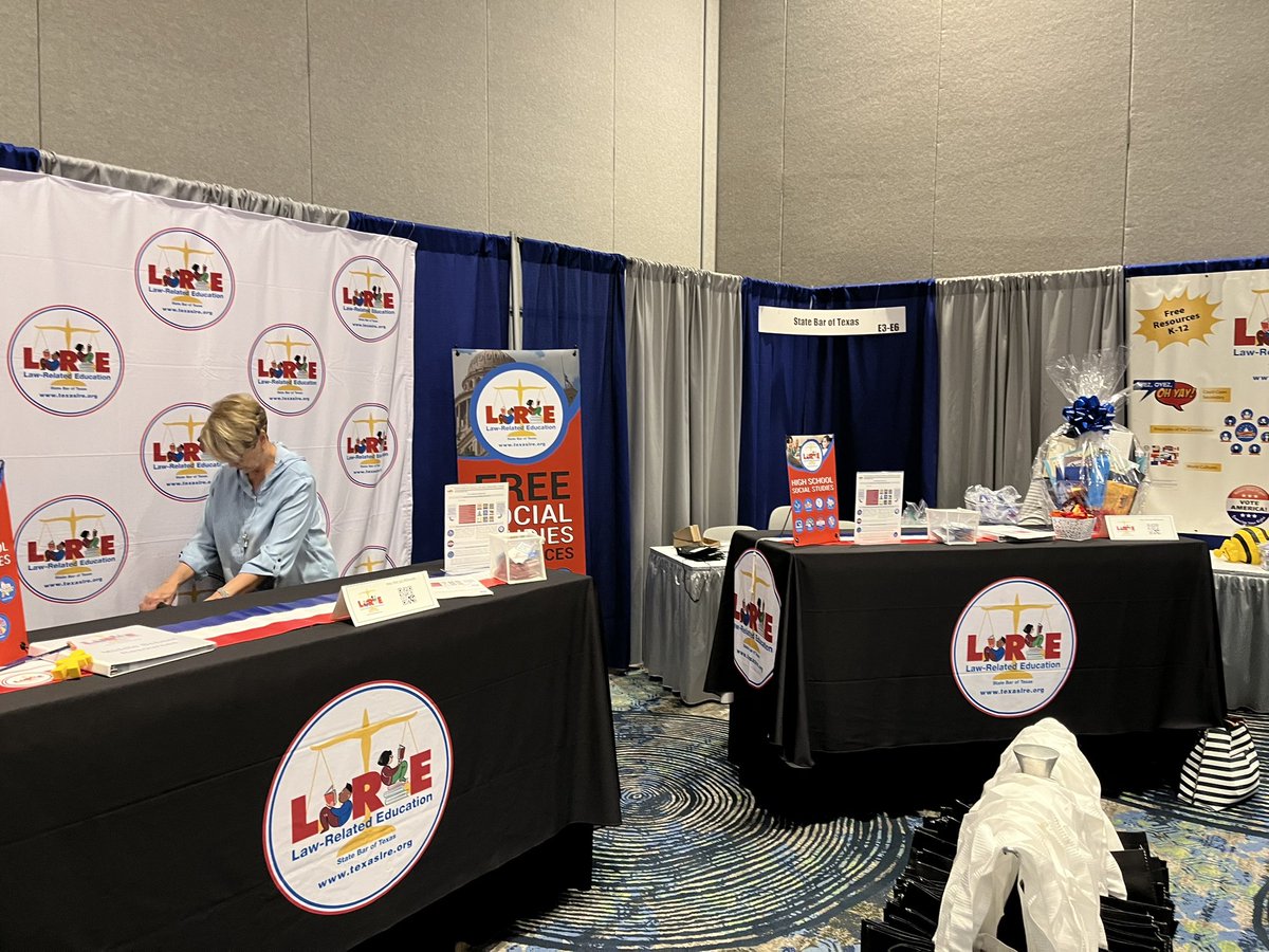 Texas_LRE's tweet image. We are excited about the @TXCSS Conference. Getting our booth set to welcome teachers! #txcss2022 #TexasLRE