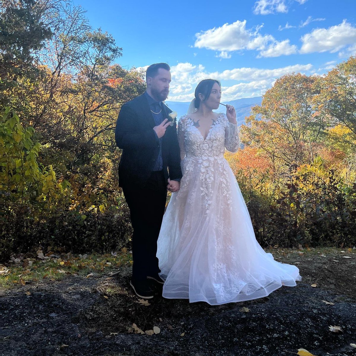 𝑒𝑚𝑖𝑙𝑦 𝑏 tweet media