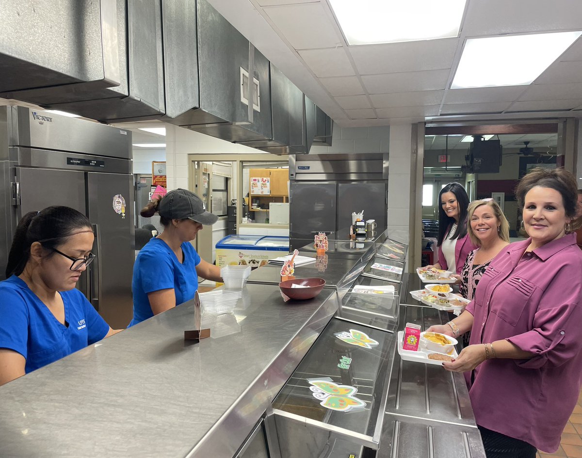 seventhwardelem's tweet photo. Nacho Average central office staff! Mr. Purvis, Mrs. Steed, Mrs. Stout, and Mrs. Olah came to celebrate Nation School Lunch Week! https://t.co/CqjL05CRL2