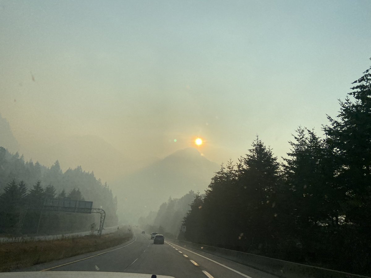 RT @JillTaylorCity: Forest Fire smoke in #Hope is bad! https://t.co/p0BPh9yUBx