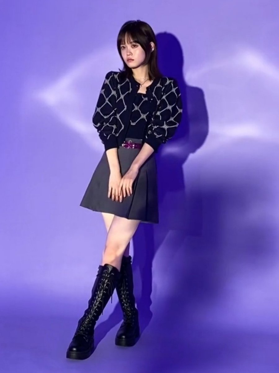 Adrian_Lozcor's tweet photo. #YoshidaSoyoka 🖤💜
#吉田爽葉香
#onefive_SOYO
@onefive_music
#BringSakuraGakuinBack
#SaveSakuraGakuin
#NoSakuraGakuinNoLife
#SakuraGakuin4Life
#さくら学院
@amuse_official @sakura_shokuin
@t_ms0618
@M_Kurosawa2001 @cocona_nonaka
@HidakamarinO
@shiratorisana05
@shintaniyuzumi https://t.co/sL9Nz4GDYe