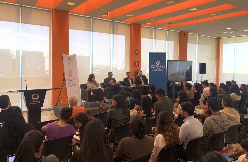 imatiasromero's tweet photo. La #diplomacia está alcanzando nuevos espacios, y debe robustecerse. El día de hoy estamos participando en el foro “Diplomacia: Más allá del Estado”
Felicitamos al @Tec_CSF @PJCOMEXI por promover propuestas que caminen de mano con la transformación global
#techplomacy
#BigTech https://t.co/83sp5meMrZ