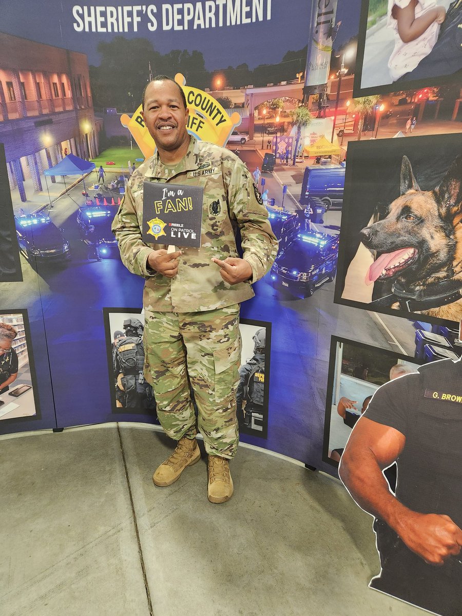 TheRealCYB's tweet photo. @OfficialOPLive Already made an appearance before them 
@OfficialOPLive

#OPLiveNation 
#OPLive 
#OPNation 
#OnPatrolLive
#OnPatrolWeekend https://t.co/rgjHGCnWp7