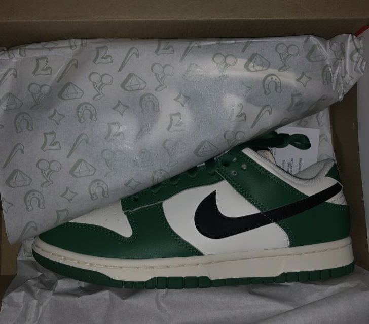 Swaapik1's tweet image. Some Shopify and Supreme cop this month, thanks @VectorScriptsEU