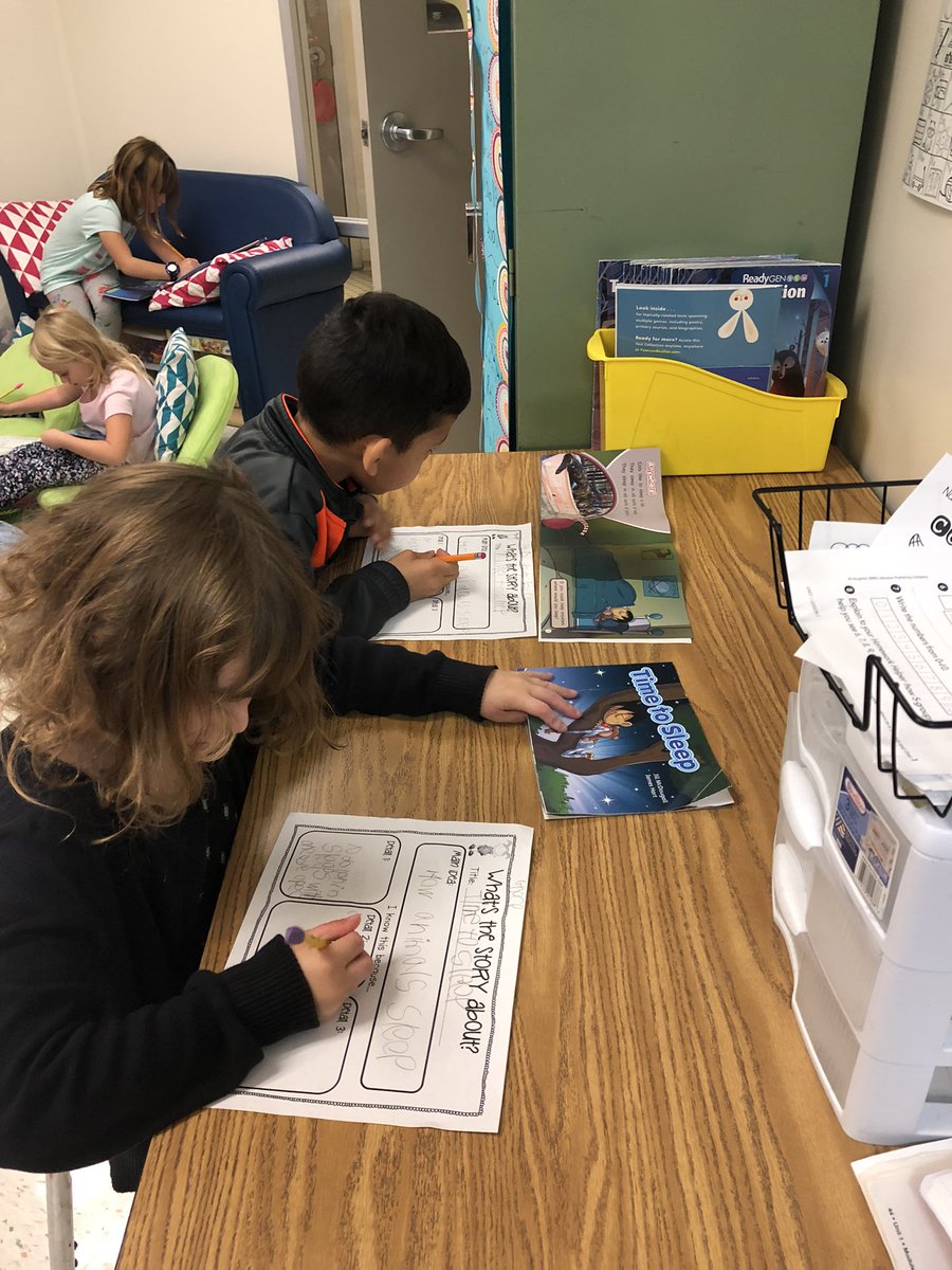 We are working on main idea and supporting details with our book Time to Sleep. #GoMarbrookDolphins @mayaaldas <a href="/MarbrookPrincip/">Maribeth Courtney</a>