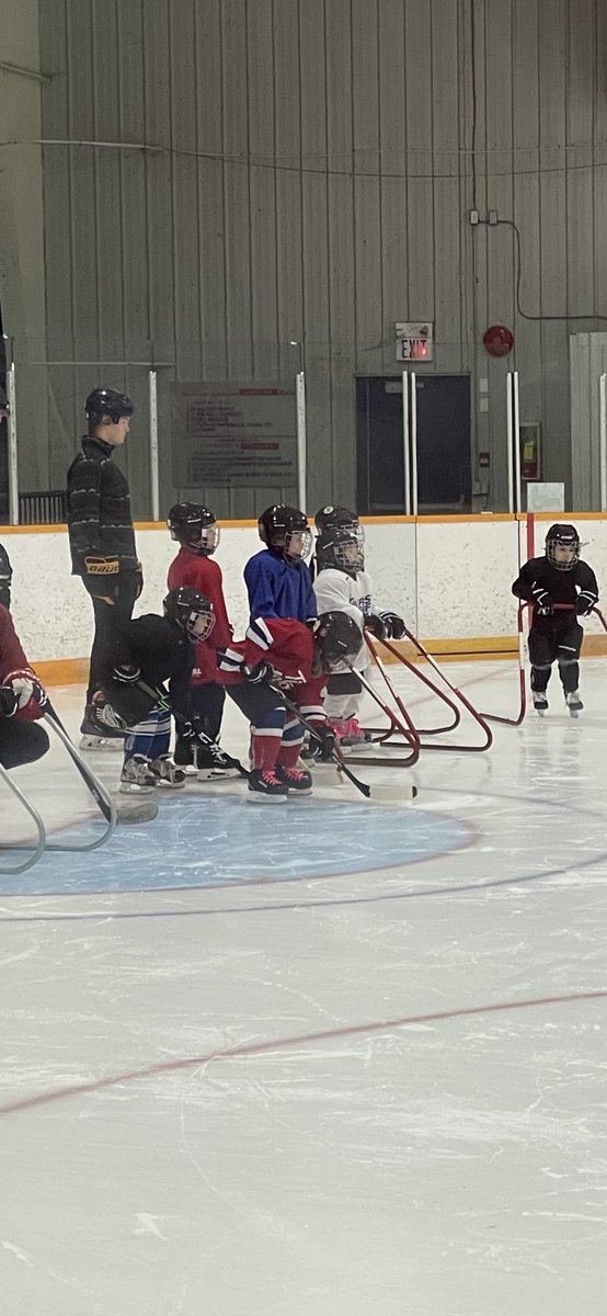 LazerHC's tweet photo. First day of Riel Hockey Development’s Learn to Play program! Special thanks to @WpgBruins captain Reeve Sukut for helping out! https://t.co/fba90YIE3H