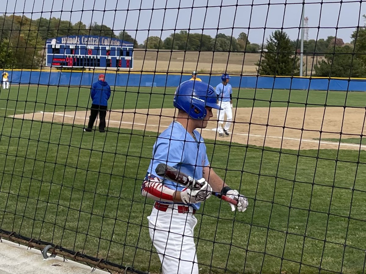 CoachBroadhurst's tweet image. Glad I got to see a few former @ILSteelBaseball players in some fall action today! I’ll make sure to grab a photo together when it’s a little warmer 🤣@bDraeger17 @jr_wandel @CamPorterbsbl @gauf_kaleb @TMelody27 @hainline301 @ColeThomas04 @loggerbaseball @ICC_CougarBsbll
