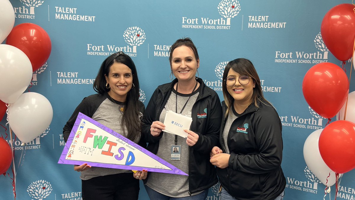 TMFortWorthISD's tweet photo. Day 3 of #HiringReimagined2022 concluded with triads creating a team pennant to commemorate their learning and our sponsor @EECUdfw was kind enough to bring awards for the winning teams. We thank them for supporting our great district, @FortWorthISD! https://t.co/RSn3Pi5oFK
