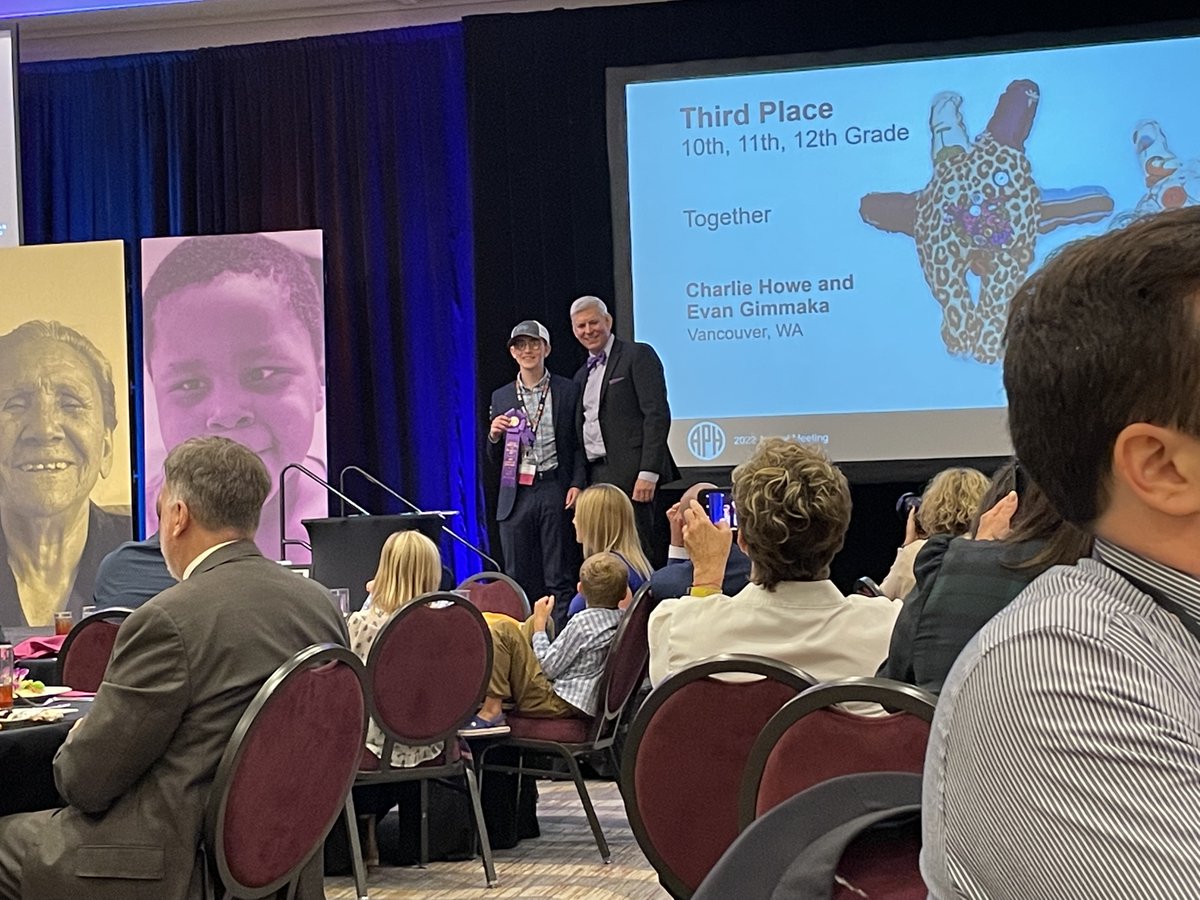APHfortheBlind's tweet photo. One of the highlights of last week’s Annual Meeting was celebrating our Insights Artists! These talented artists of all ages came from across the country to participate in an exhibition &amp; attend a banquet in their honor. Congratulations, artists! #APH22 #APHEmpower https://t.co/QkKFSBGOUs