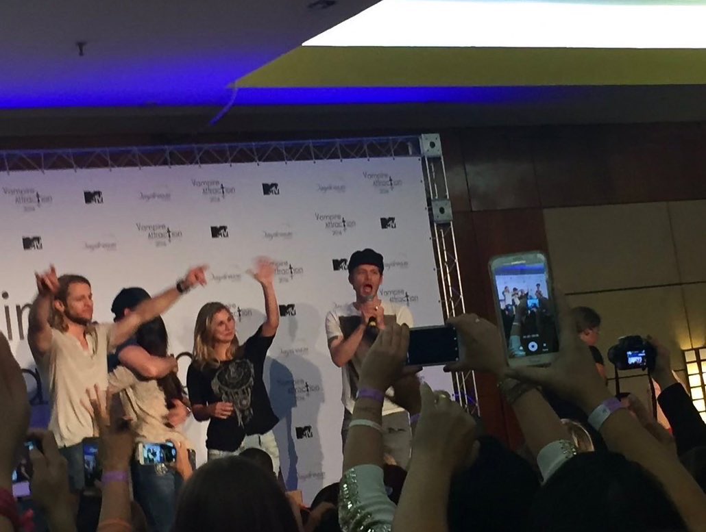 #tbt Vampire Attraction 2016
Não foi fácil (ainda não é quando lembro)
Mas acabou sendo tão tão especial ♥️ acabou sendo uma das melhores edições que fizemos. 

Saudades
instagram.com/p/CjrCZHwjRqW/…