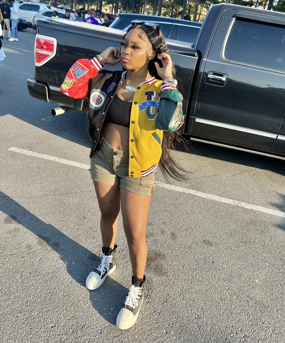aashantemac's tweet photo. I do this sh!t w/ ease, its hard to let up. #uapbhoco22 https://t.co/GvGErmSCTD