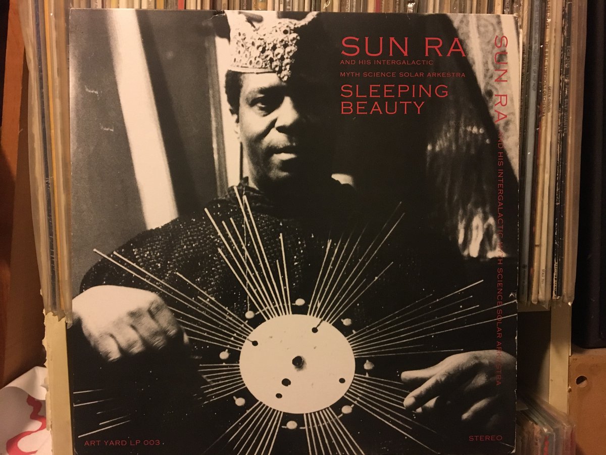 ParkdaleRadio's tweet photo. DISCO 3000 is on air tonight from 9-11
Starting w/ a classic from @SunRaUniverse + #TerryRiley & #DonCherry and #JimORourke
Also #SpeakerMusic #Matmos & #JohnOswald
In 2nd hr @theResidents perform the music of #Gershwin
Tune yr radios in Parkdale to 87.5FM or stream live @WGXC https://t.co/hYVGWP7wZF