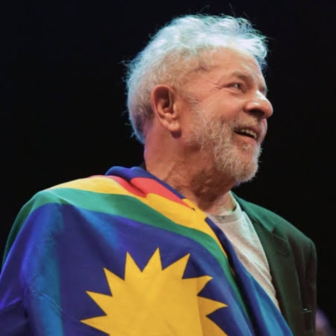 souguereira's tweet photo. @JoaoCampos @LulaOficial Salve ó terra dos altos coqueiros! Pernambuco imortal! #PernambucoComLula https://t.co/OPJR9xdll8