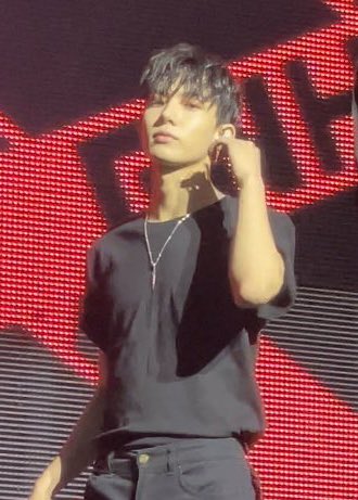 the birthday boy is glowing  #heeseung